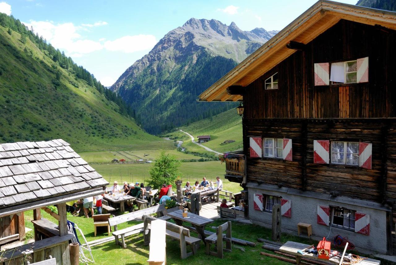 Berghuette Volkzeinerhuette Pension Außervillgraten Buitenkant foto