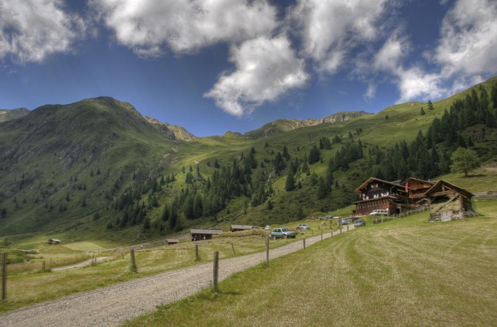 Berghuette Volkzeinerhuette Pension Außervillgraten Buitenkant foto