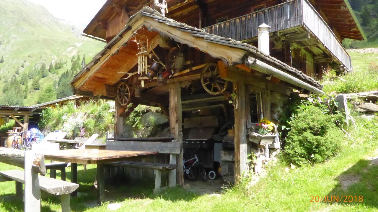 Berghuette Volkzeinerhuette Pension Außervillgraten Buitenkant foto
